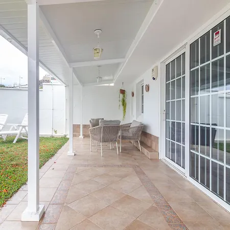Orinoco Pool Terrace Garden